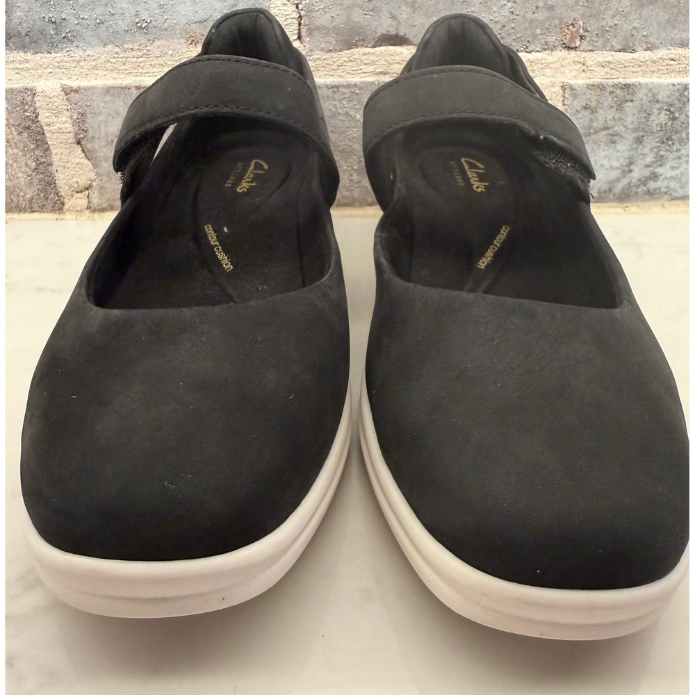 Clarks Artisan Lydell Size 7 Black Suede Nubuck Mary Jane Flats Contour Cushion - Picture 2 of 9